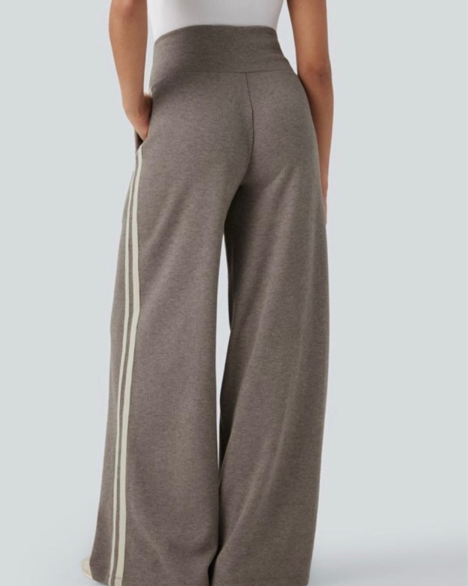 Halara Tummy Control Sweatpants (Never Worn)